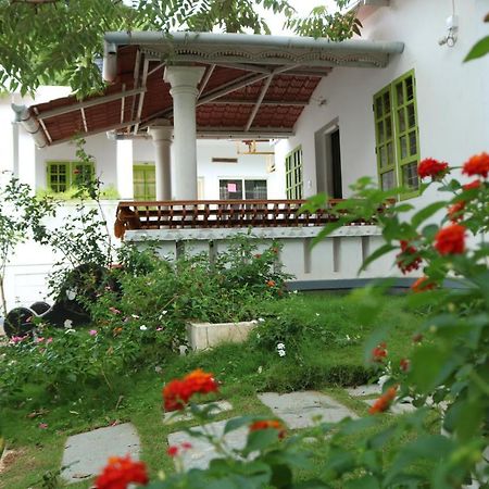 Marayoor Holidays Maraiyur Экстерьер фото