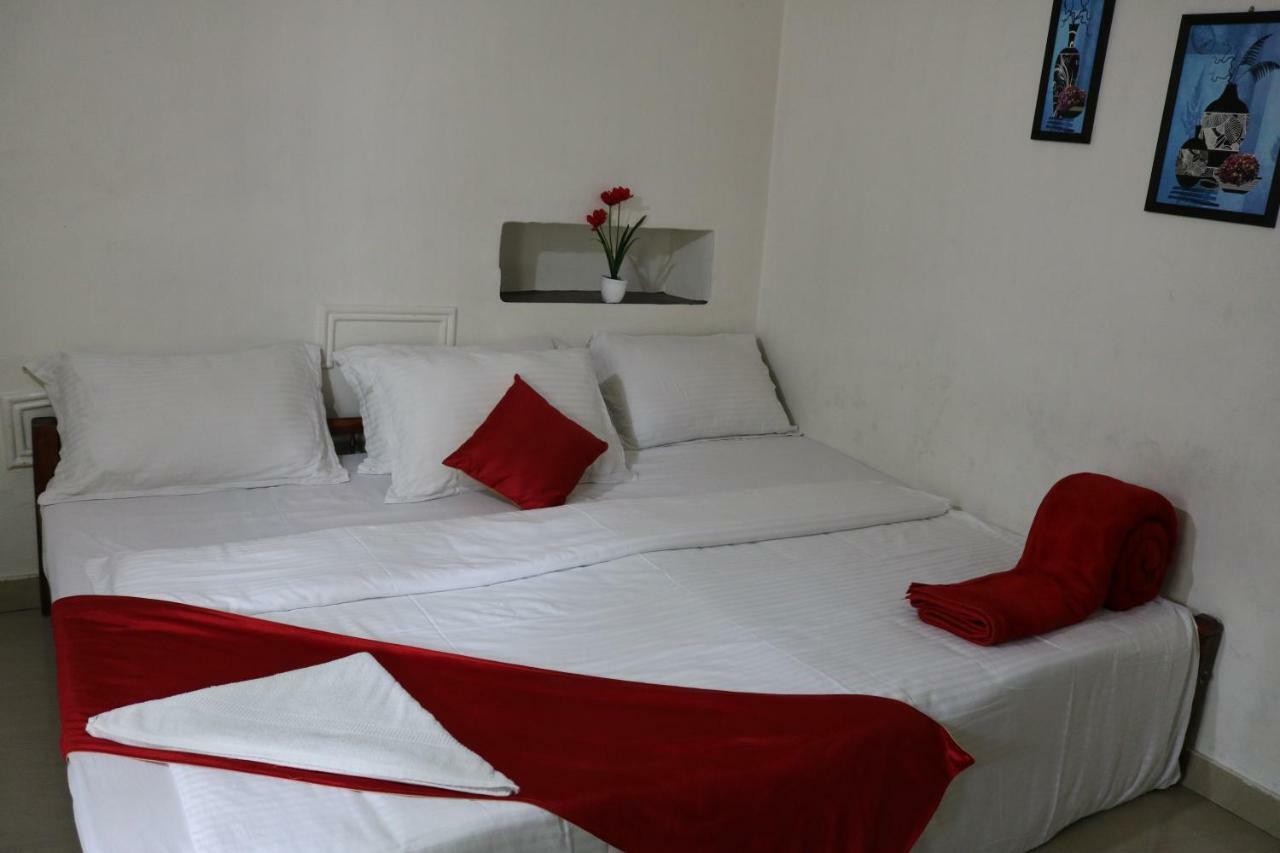 Marayoor Holidays Maraiyur Экстерьер фото