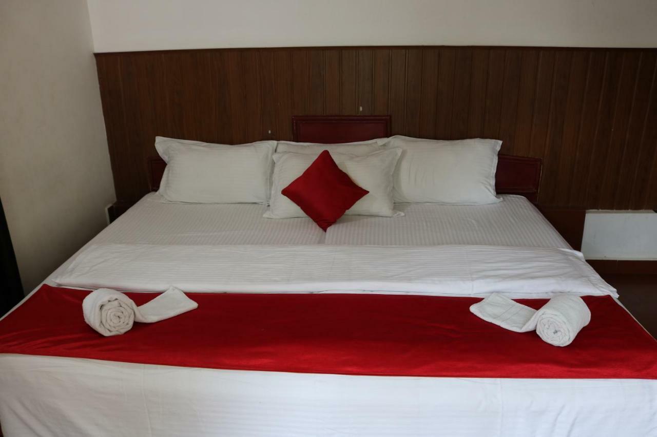 Marayoor Holidays Maraiyur Экстерьер фото